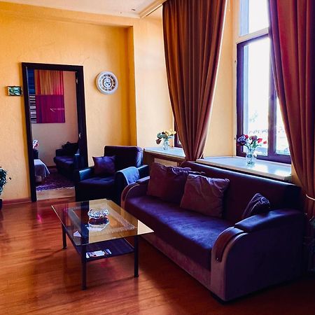 Old Ubani Apartment Tbilisi Buitenkant foto